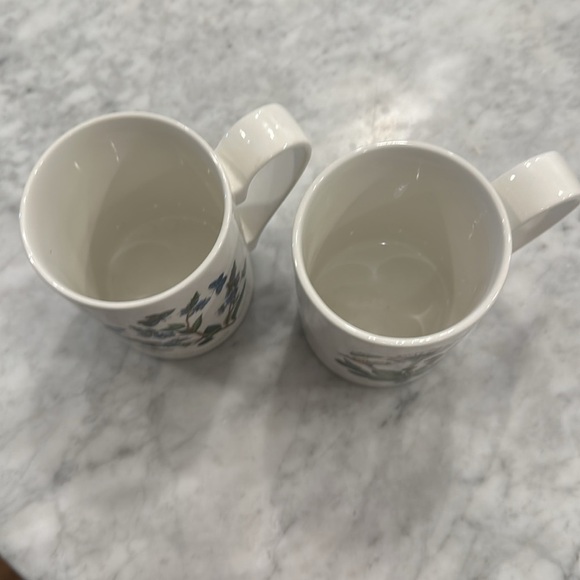 Set of two Portmeirion Botanic Garden coffee mugs - Picture 7 of 9